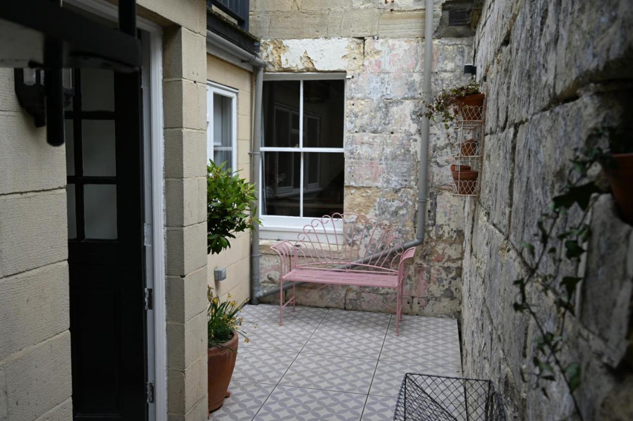 Charming Georgian Cottage With Private Sun Terrace Bath Ngoại thất bức ảnh